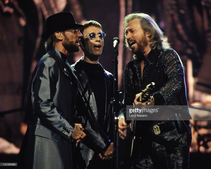 Bee Gees - 2001 Bee Gees - 2001
